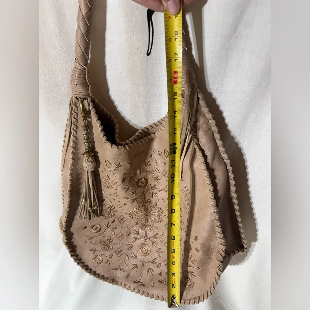 DV by Dolce Vita chic tan